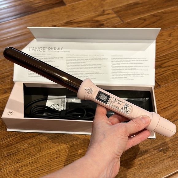 Brand New in original box L’ANGE ONDULE Curling wand 25mm - Picture 3 of 3